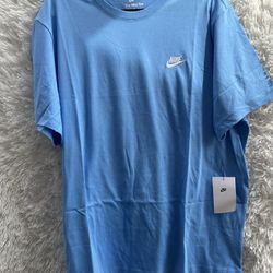 NIKE SPORTSWEAR CLUB T-SHIRT