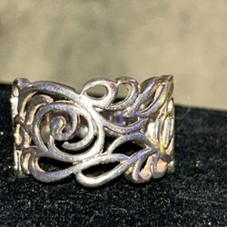 Vintage Swirl Ring 