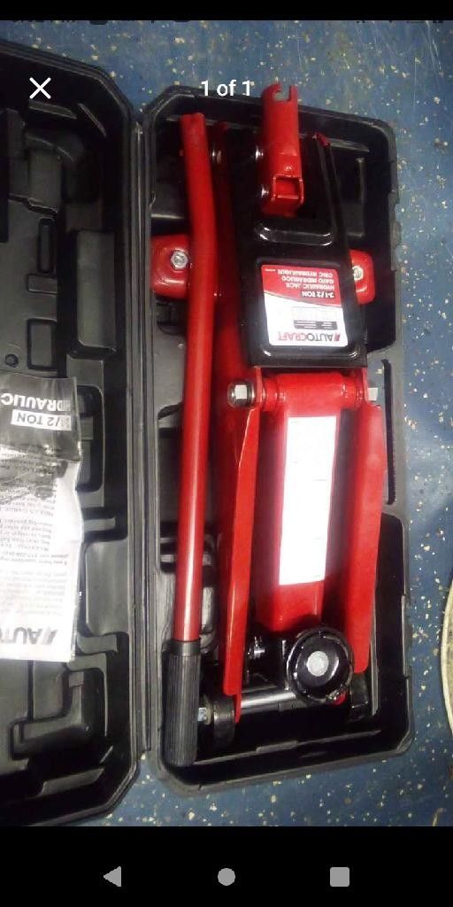 New 2 1/2 Ton Jack
