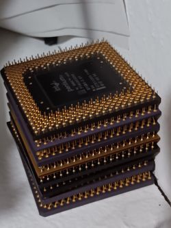 Gold Pins Ceramic CPU chips 1lb and 1/2 lb ceramic Computer processors