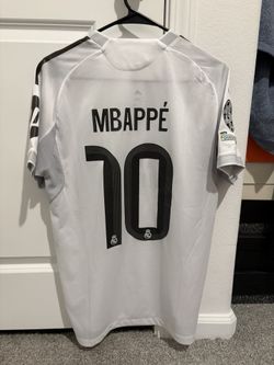 Mbappé Real Madrid Home Kit Champions League