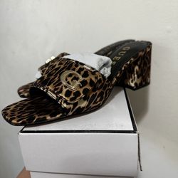 Guess Sandals