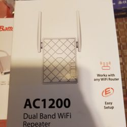 Ac 1200 Dual Band WiFi Reapeater
