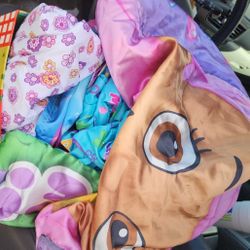 Toddler bed sheetset