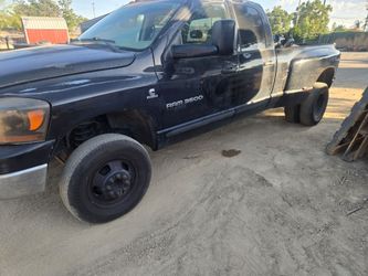 Dodge cummins 3500 dually
