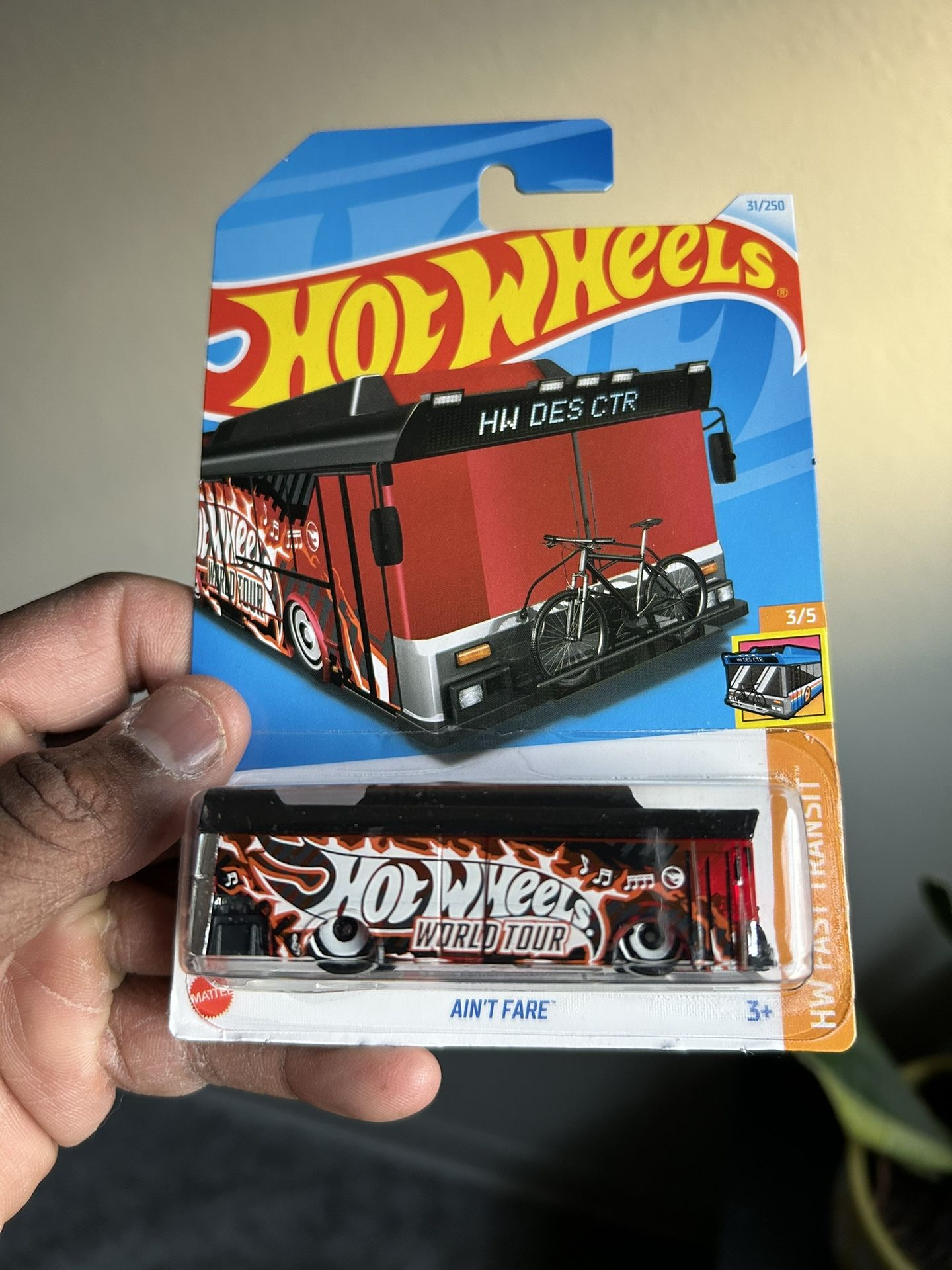 Hot Wheels Treasure Hunt