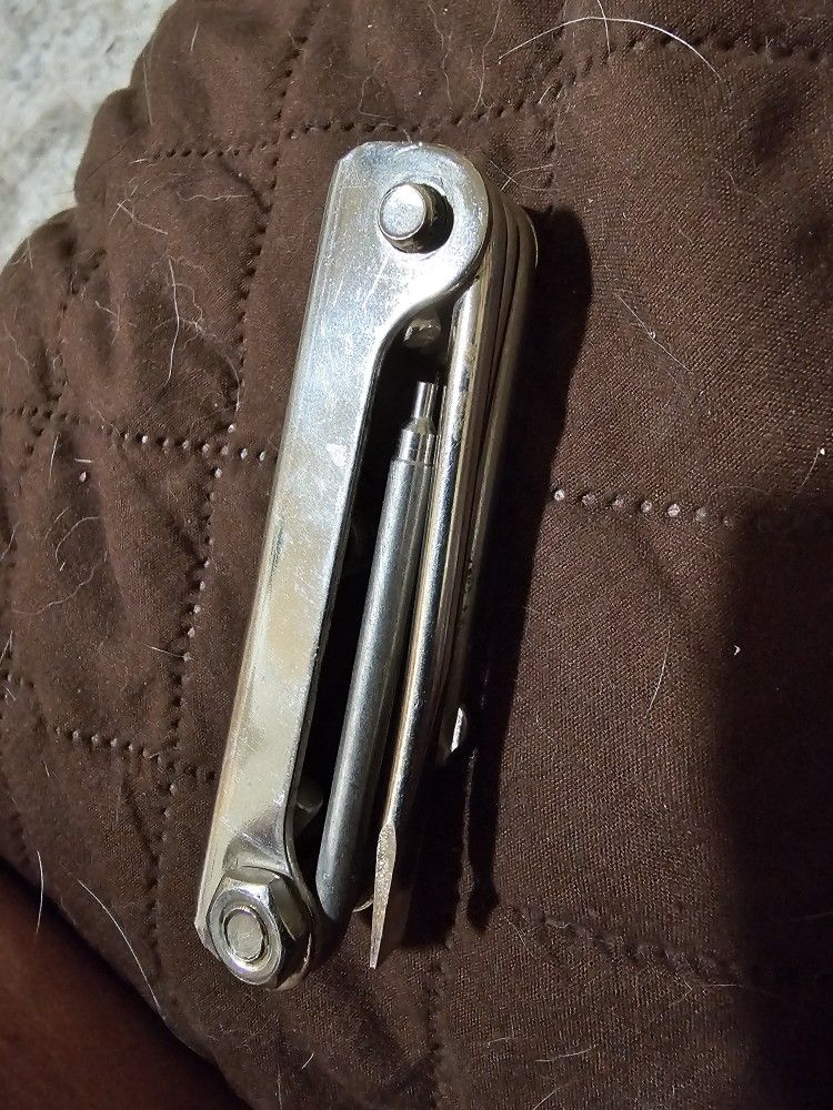 Pocket Irrigation Head Adjustment Tool