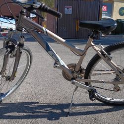 6speed Timberline GT Mountain Bike 