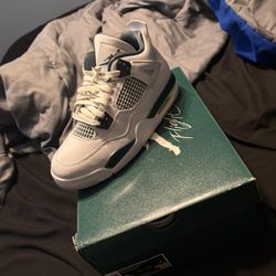 Air Jordan 4 Oxidized Green Pre Owned 