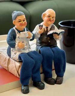 Grandparent's  Mini  Statues 