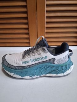 NEW BALANCE FRESH FOAM X MORE TRAIL V3 WOMEN'S RUNNING SHOE * SIZE: 7.5