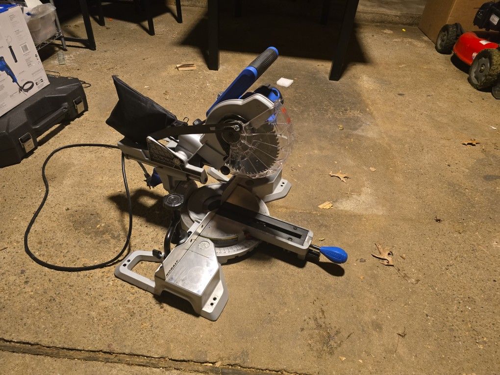 Kobalt Corded Miter Saw 7-1/4" Blade