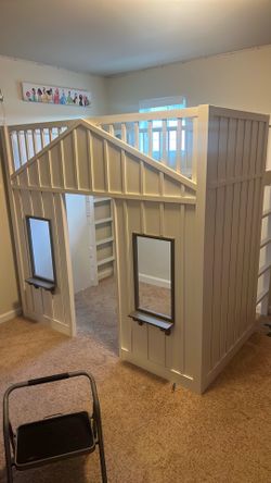 Abigail House Loft Bed (full size)