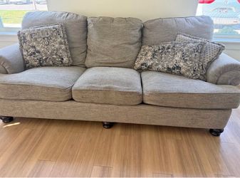 Gray Fabric 3-Seat Sofa with Rolled Arms