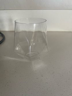 Plastic luxury cups