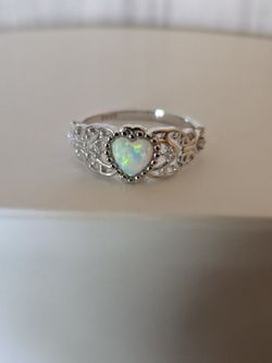 Size 5 Lab Opal heart sterling silver 925 ring