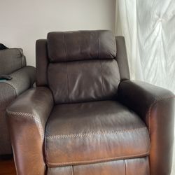 Reclining Chair 
