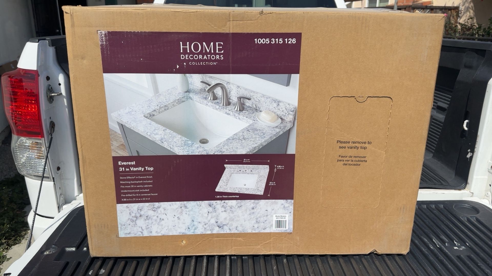 Home Decorators Collection 31 in. W x 22 in. D Cultured Marble White Rectangular Single Sink Vanity