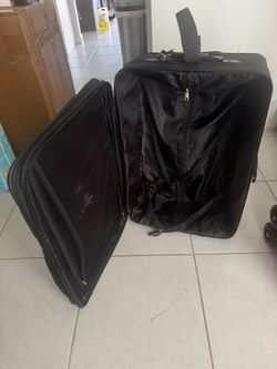 Samsonite 27”