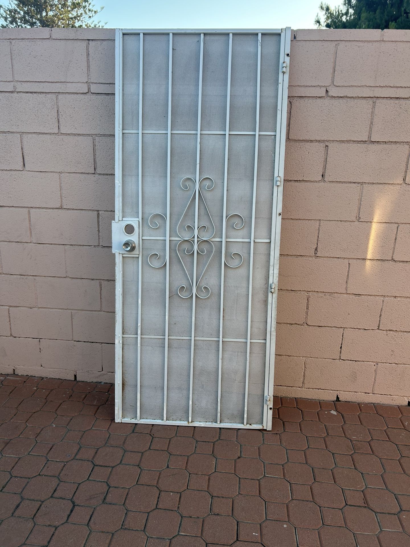 Screen Door
