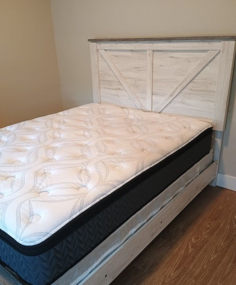 Box Spring &Full Mattress, Headboard