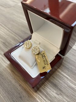 10k diamond earings 1.55 CTW VVS Diamonds