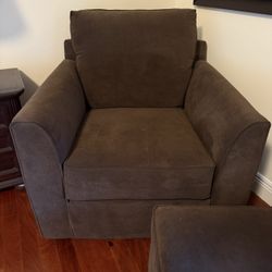 Couch Set With Ottomans 