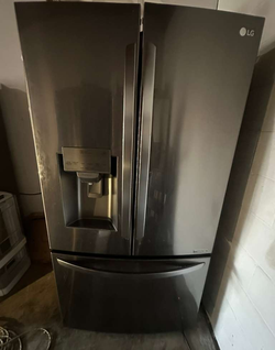 LG French Door Fridge – Black Stainless, Ice & Water