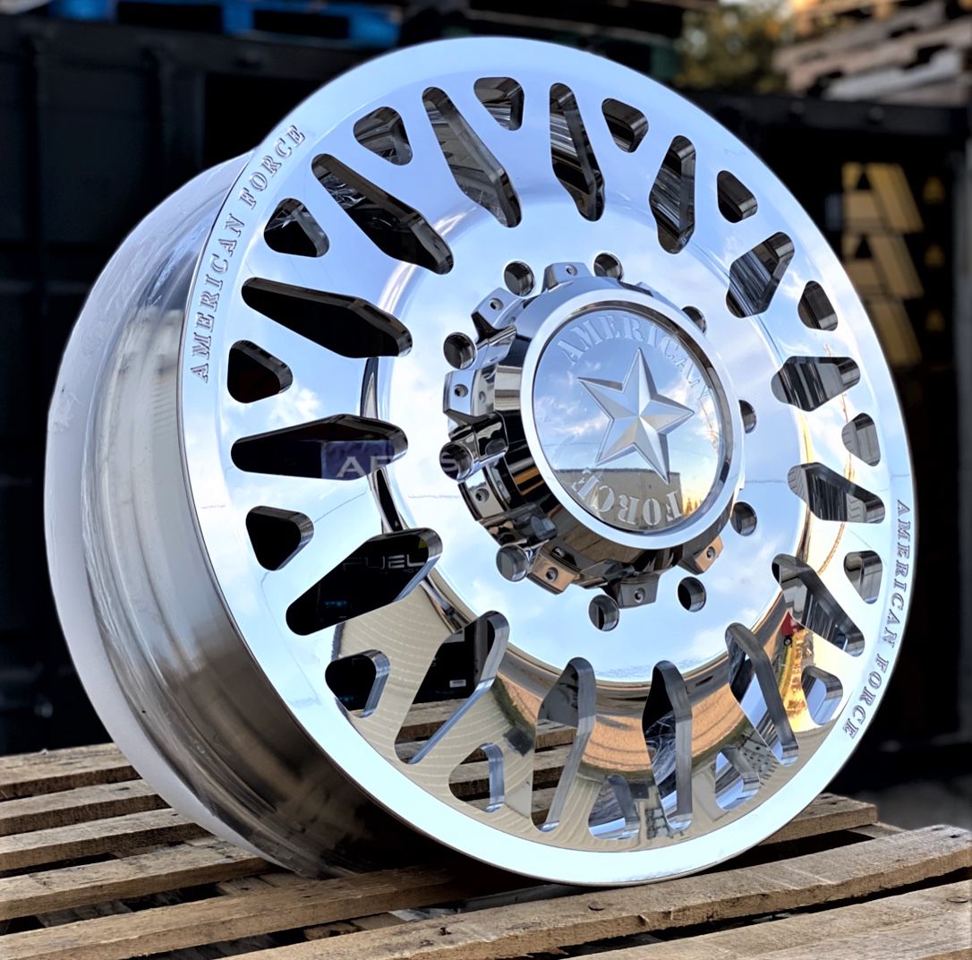 24" American Force Evo Dually Polished Wheels / Tires / Lift Kit / Rines for Sale in Miami, FL