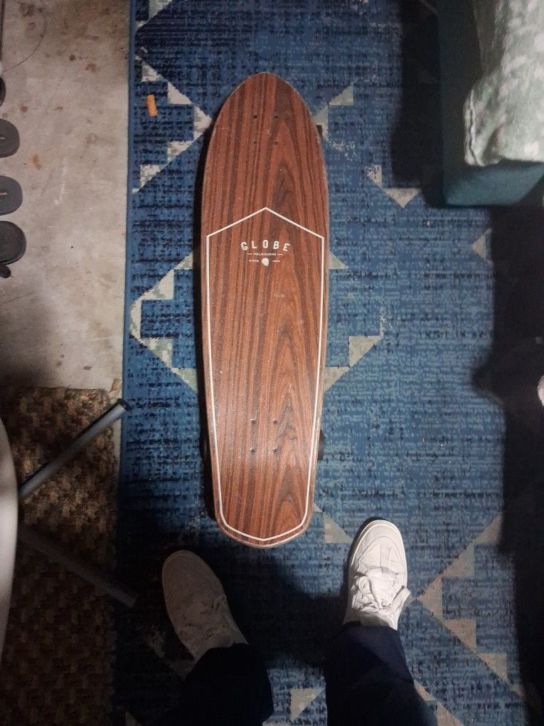 Skateboard Globe Melbourne