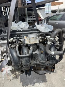 2008 Toyota Tacoma 2.7 Engine $3200 CORE EXCHANGE IS REQUIRED