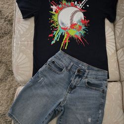 Boy's Short And Tee Set Size 6