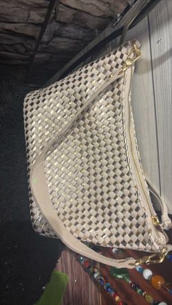 The Sak Pocketbook
