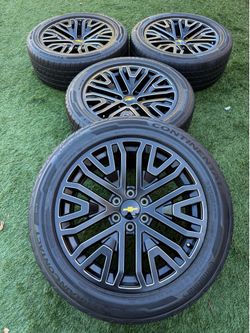 22 Chevy Silverado wheels and tires