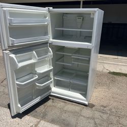 Refrigerator works perfect delivery available locally