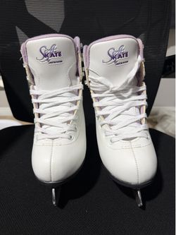 Size 2 ice skates