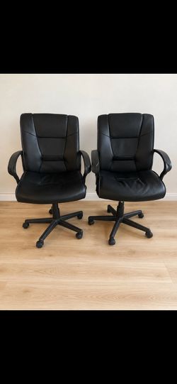 3 black leather chair👨‍💻