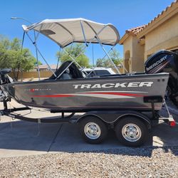 Boat Tracker 2017 Pro Guide SC 175.deep V