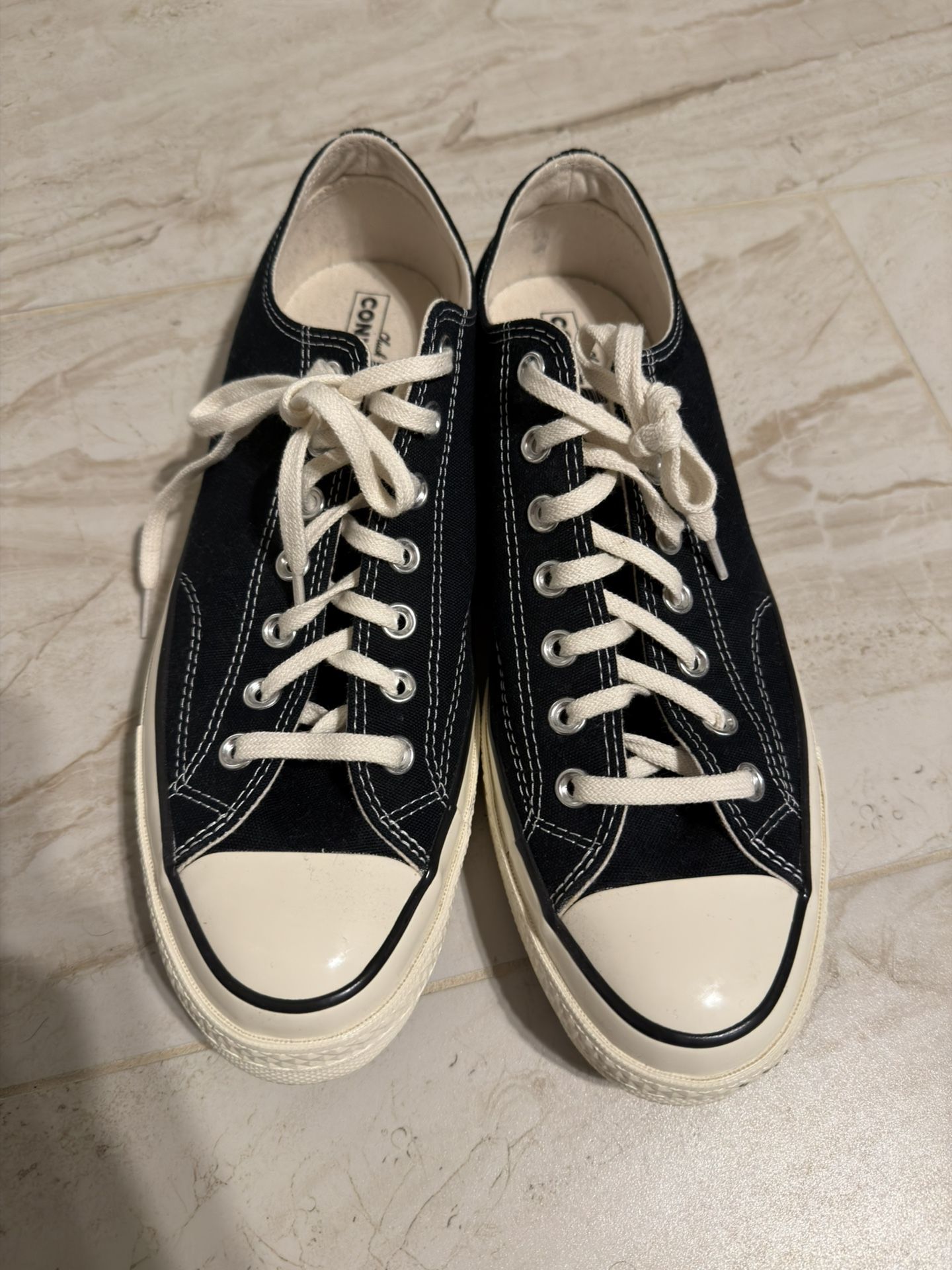 Converse 10.5 Men’s Shoes Worn Once