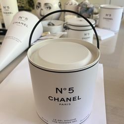 chanel No.5 shower gel