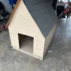 Dog House 