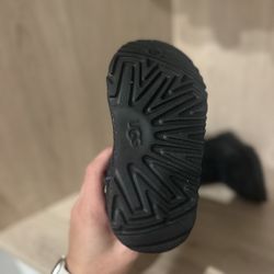 brand new uggs size 13