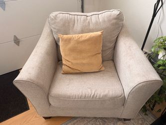 Couches set 7 seats good condition