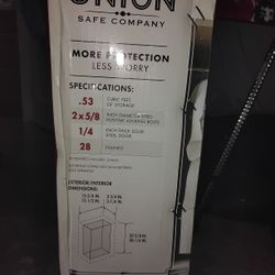 Union Safe Co. Electronic Wall Safe  20 ⅝' X 13 ¾'