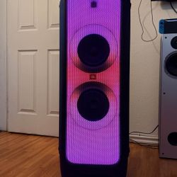 JBL Partybox 1000 Speakers 