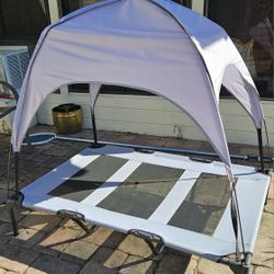 Like New Outdoor Dog Bed