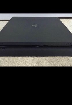 Sony PlayStation 4 slim