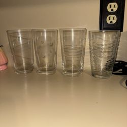 Set Of 4 Clear Glasses