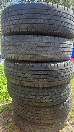 Michelin tires LT245/75R17