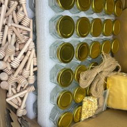 Glass Jars 70  Party Favors 